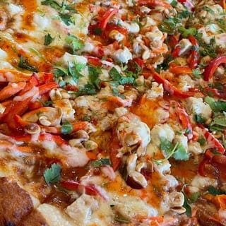 16" Sean's Thai Pie T&B